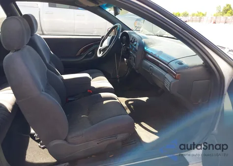 1999 Chevrolet Monte Carlo Ls from USA, damaged, VIN 2G1WW12M2X9285873